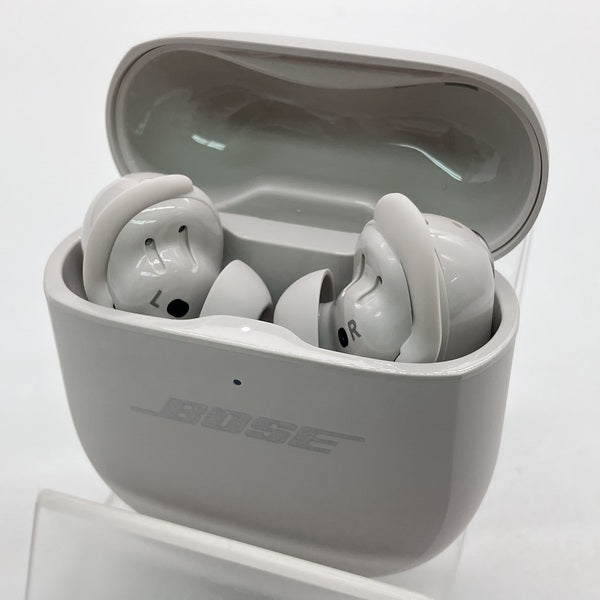 【中古】Quietcomfort Ultra Earbuds 2nd Gen White Smoke【日本橋】