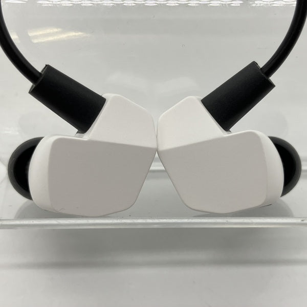 【中古】VR3000 for Gaming e☆イヤホン限定カラー ホワイト＆ブラック【名古屋】