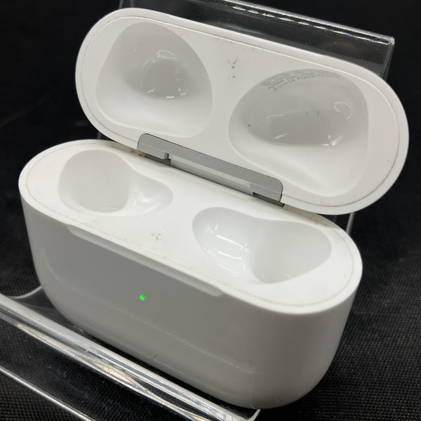【中古】AirPods 充電ケース (第3世代)【日本橋】