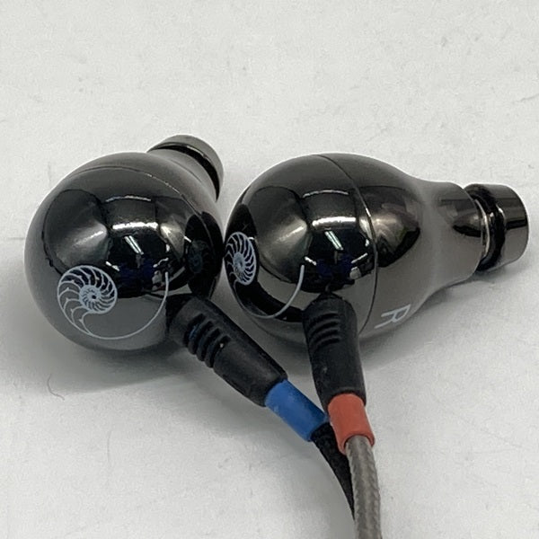 【中古】A8 Ear Speakers 30th Anniversary Edition【秋葉原】