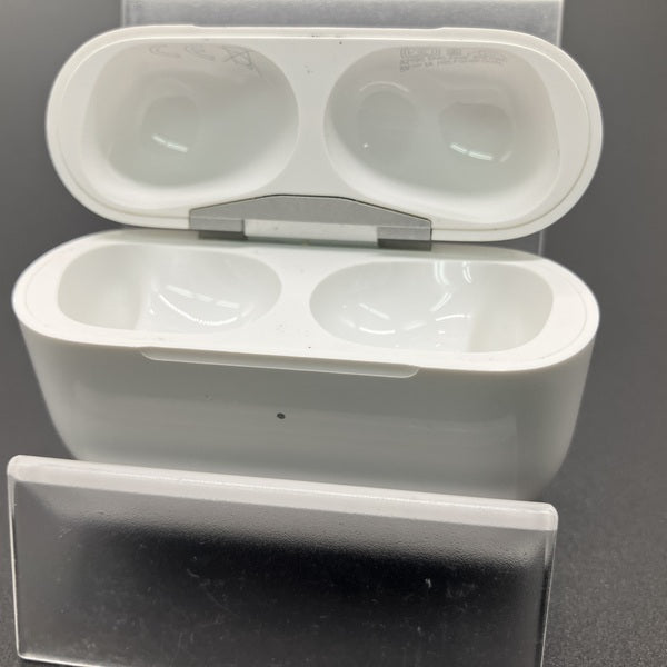 【中古】AirPods Pro 充電ケース【秋葉原】