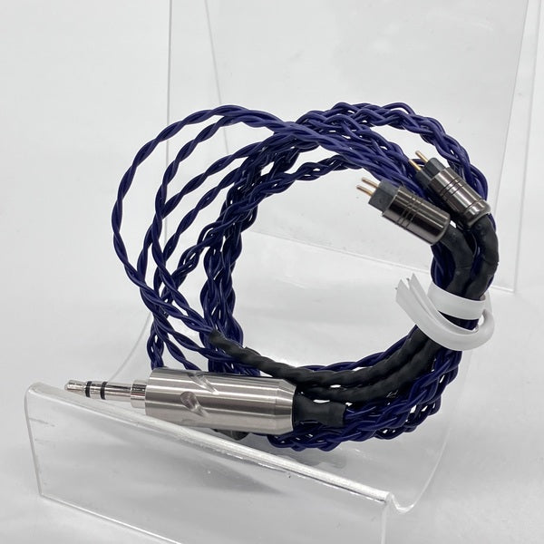 【中古】Iolite CIEM2Pin-3.5mm(イヤーループ仕様) 120cm【秋葉原】